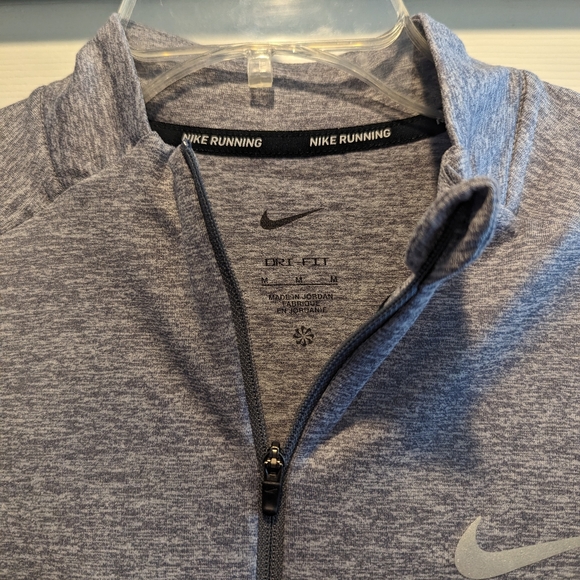 Nike running long sleeve performance shirt - Picture 2 of 3